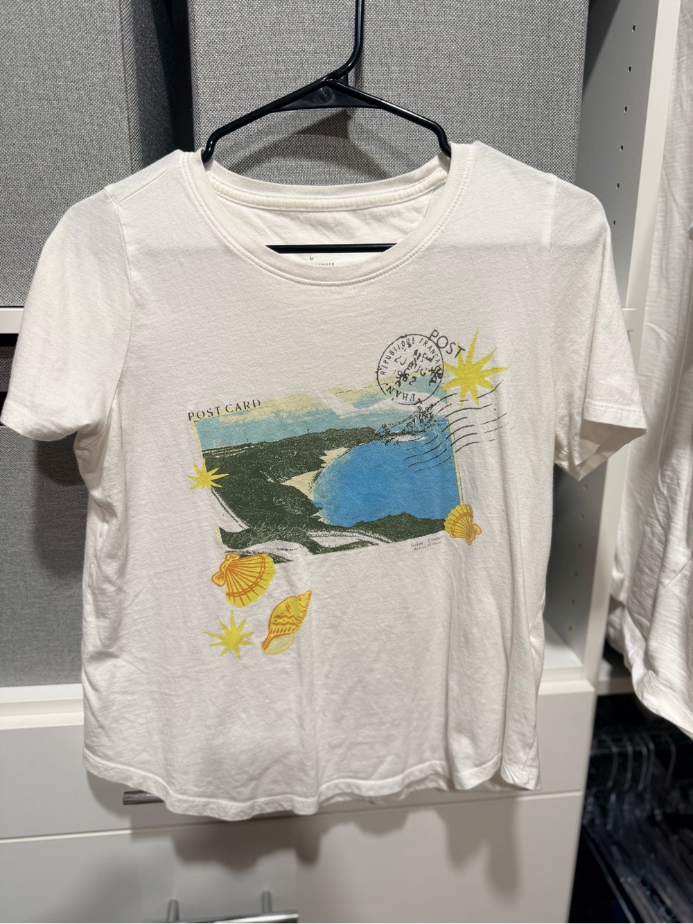 Anthropologie White Graphic Postcard Tee with Blue & Yellow Scenic Print